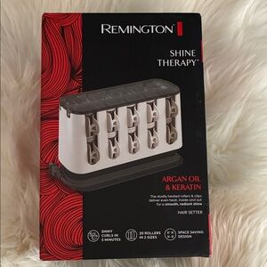 Remington Shine Therapy Roller Set - Black and White